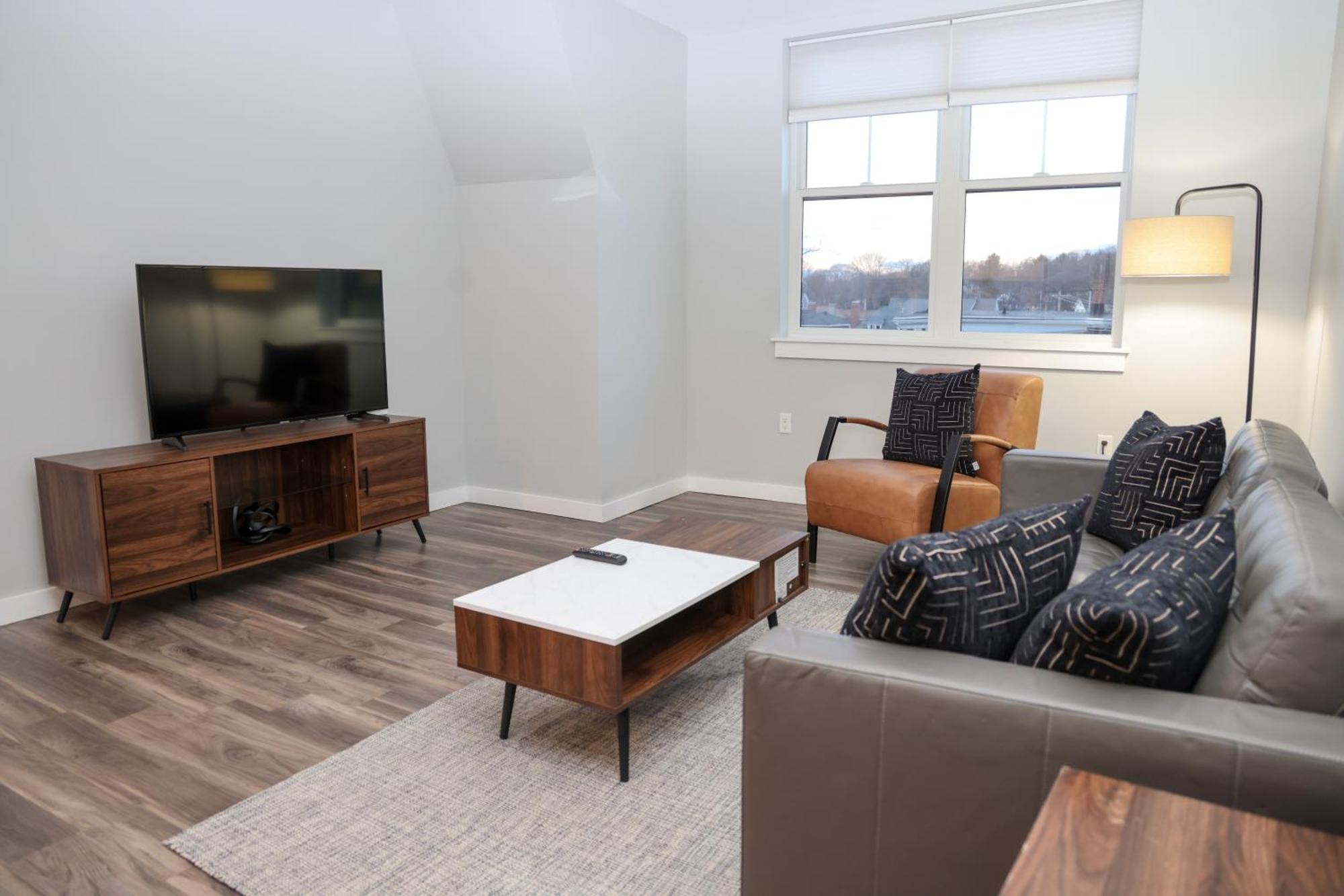 Luxury Apartment With Gym, Steps From Commuter Rail #4011 Reading Zewnętrze zdjęcie